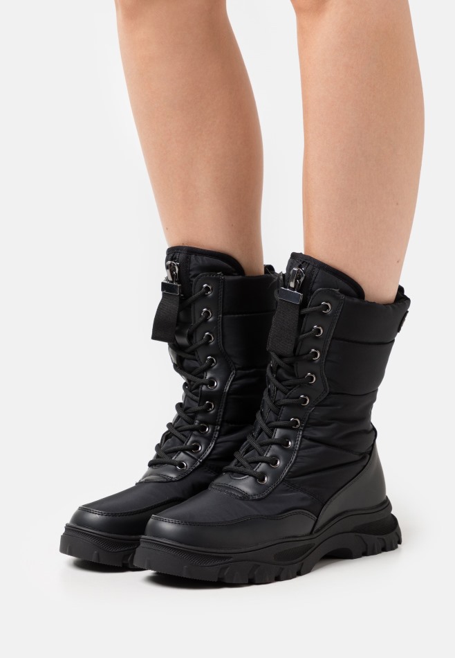 Gabor Noir | Bottines à Lacets Exclusives
